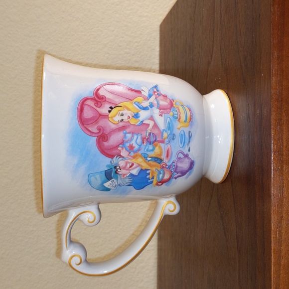 Disney World Alice In Wonderland Mad Hatter Ceramic Tea Coffee Mug Cup - Picture 2 of 3